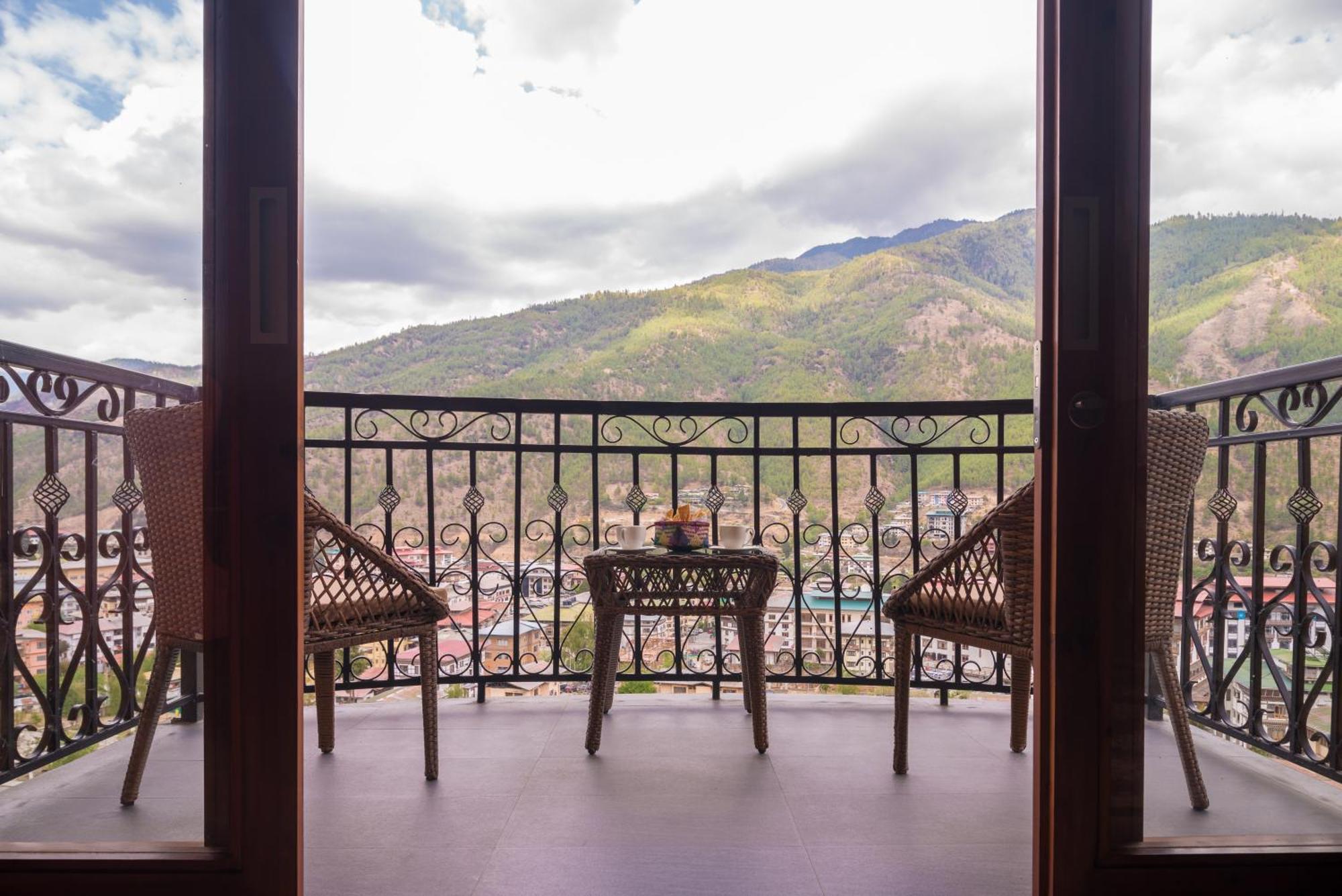 Norkhil Boutique Hotel & Spa Thimphu Bagian luar foto