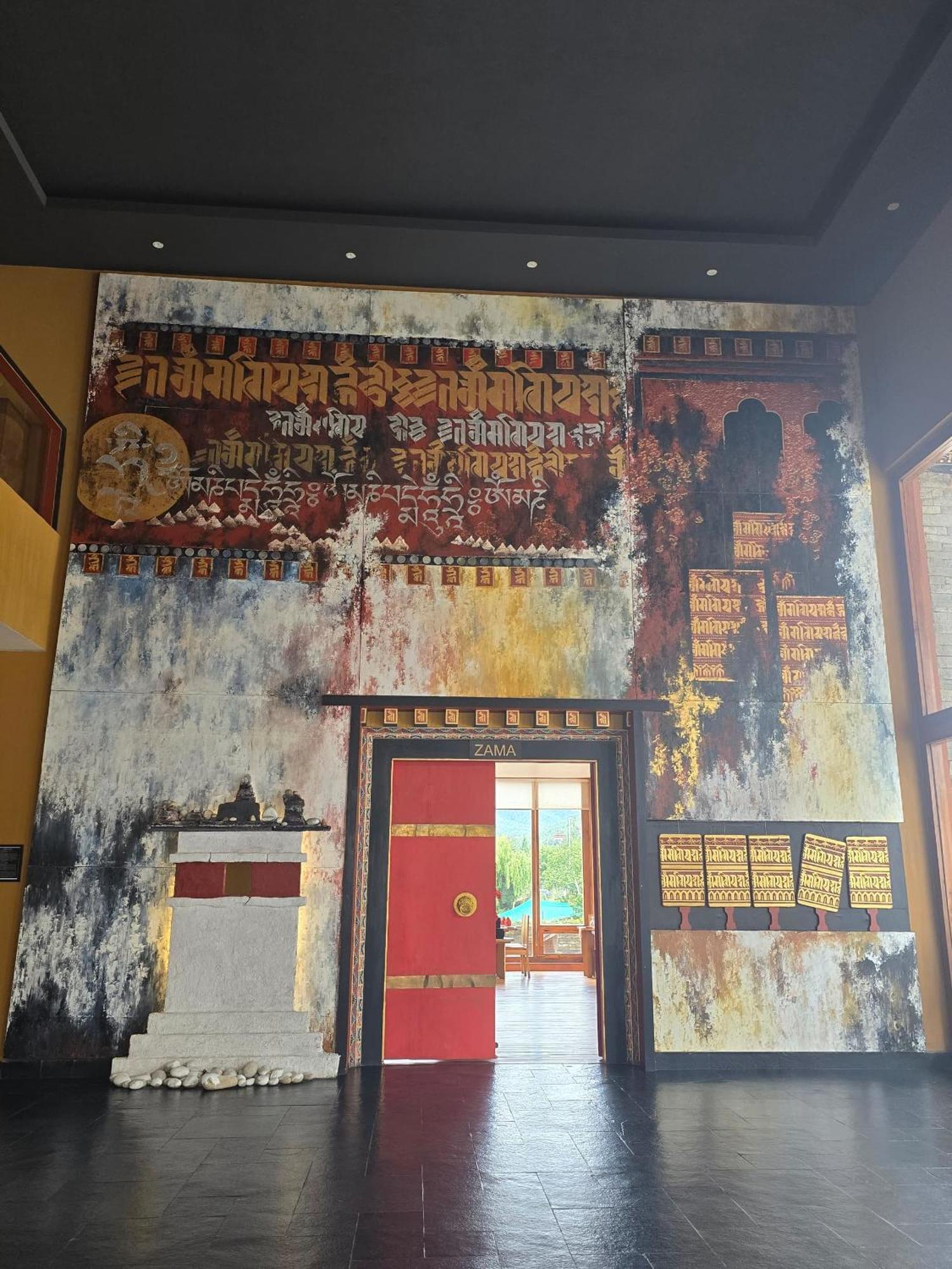Norkhil Boutique Hotel & Spa Thimphu Bagian luar foto